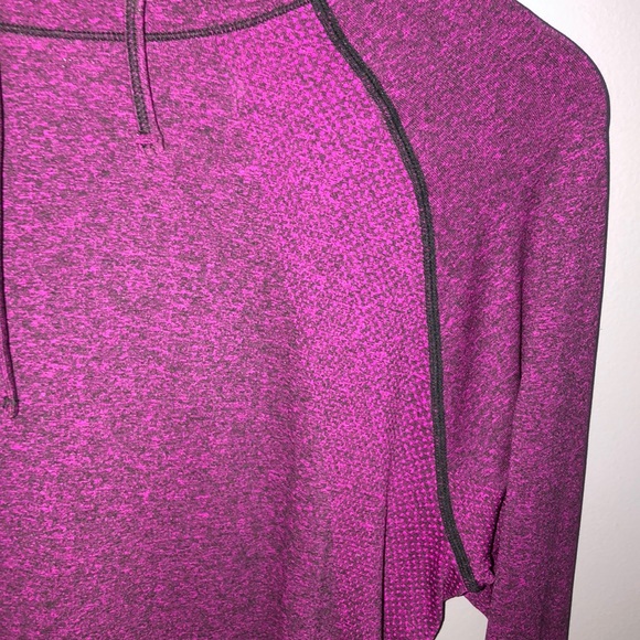 PERFECT CONDITION hooded workout jacket - Picture 4 of 13